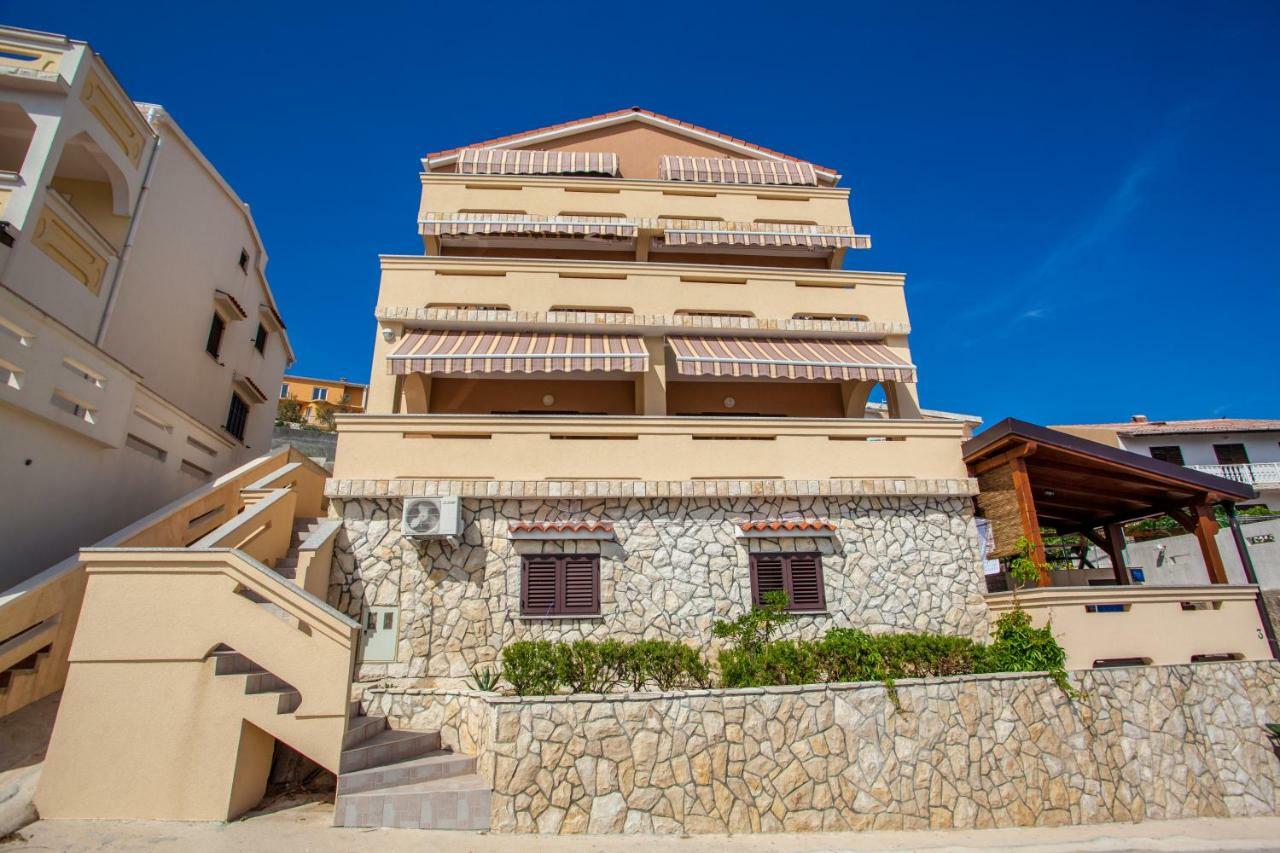 Apartmani Komesic Zubovici Exterior photo