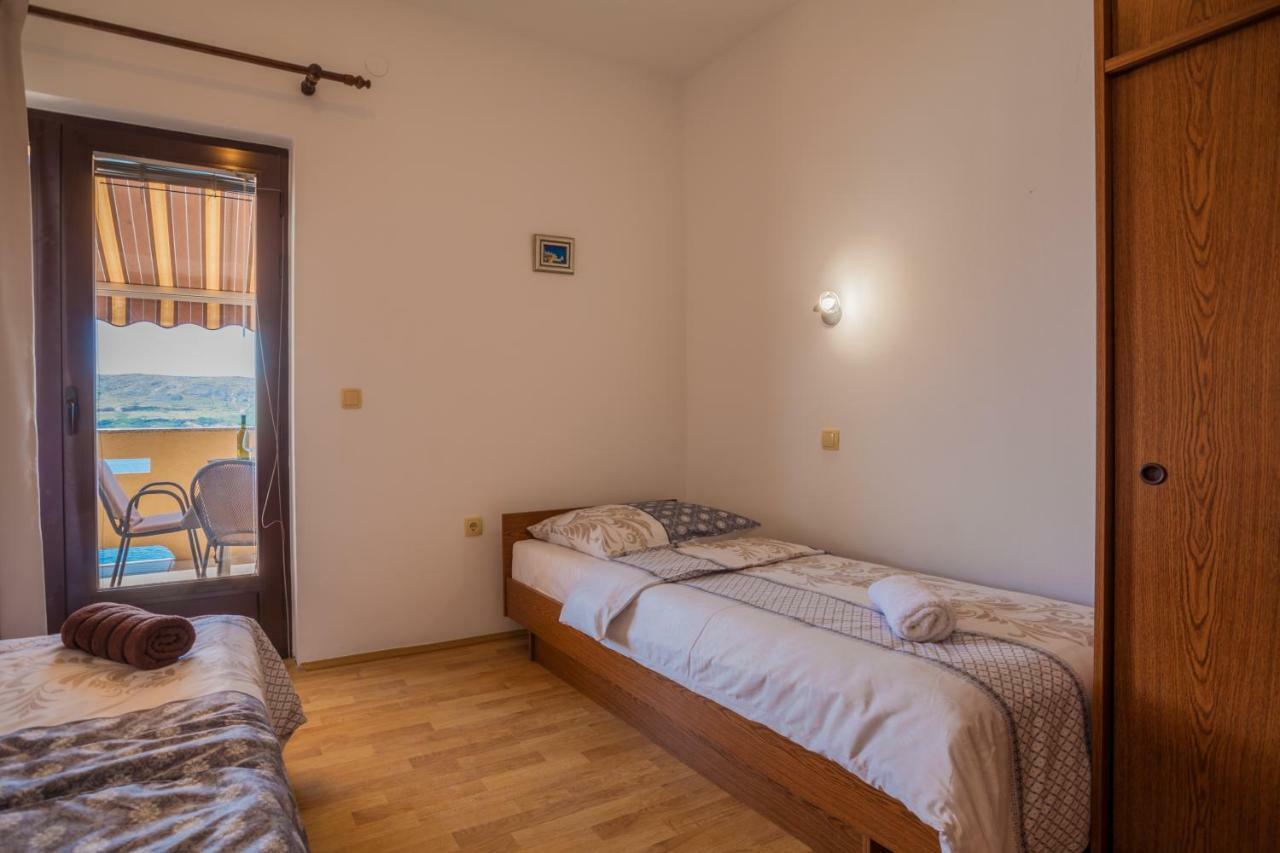 Apartmani Komesic Zubovici Exterior photo